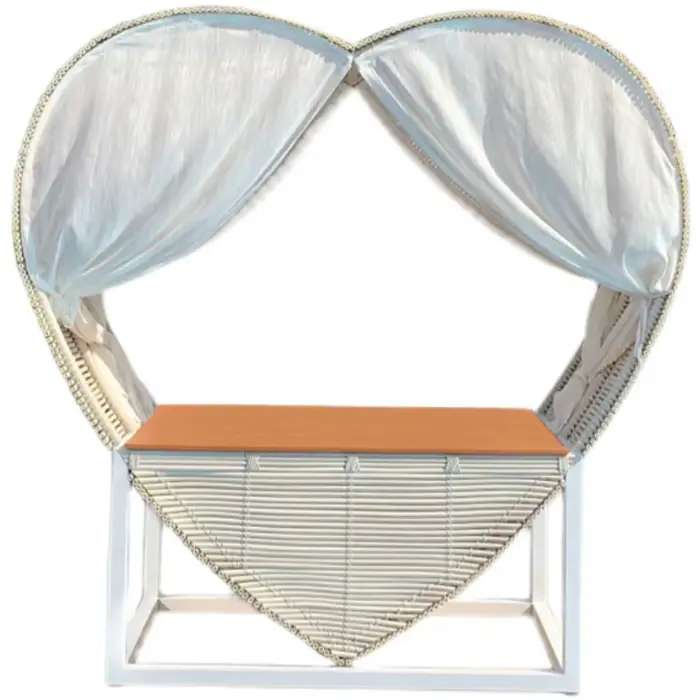 Banc de station en forme de coeur, sièges extérieurs en bois de plage