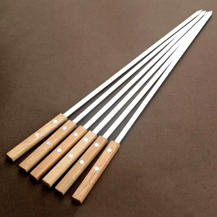 Brochettes Kabob 55 cm brochette de barbecue plate en acier inoxydable avec manche en bois