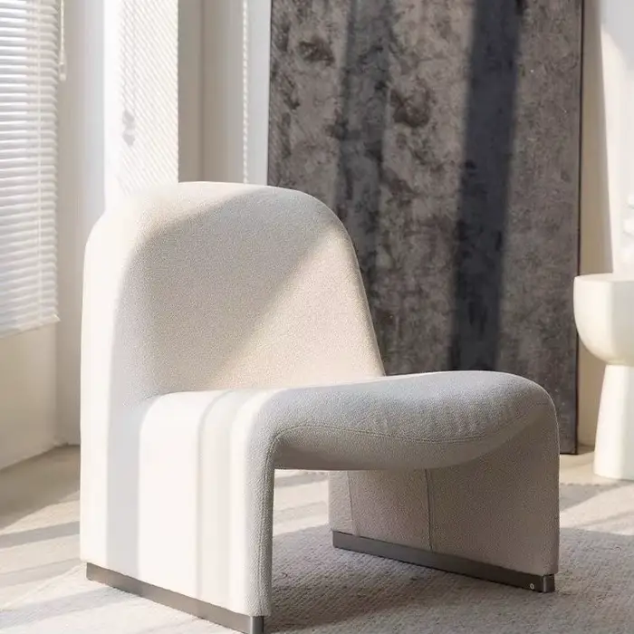 Canapé simple élégant, chaise longue de luxe de styliste